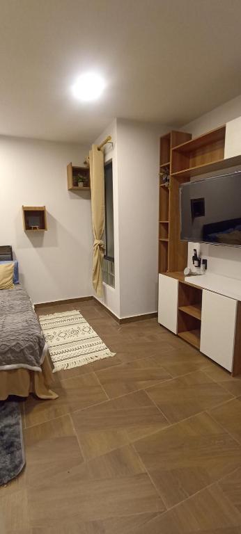 Modern Private Loft Metro Nearby Practical Stay - 2