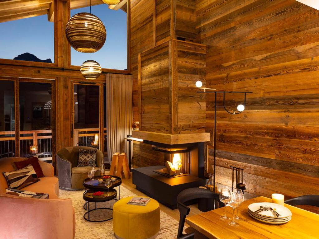 Chalet luxueux sur les pistes, sauna, parking inclus - FR-1-344-1219 - 2