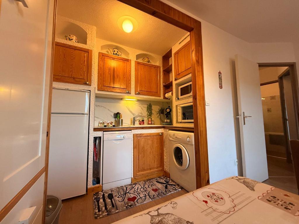 Appartement 2 pièces avec vue imprenable sur montagne - FR-1-515-235 - 5