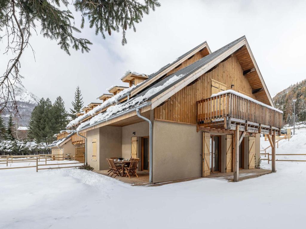Appartement Neuf avec Jardin et Terrasse au Monêtier-les-Bains - 2