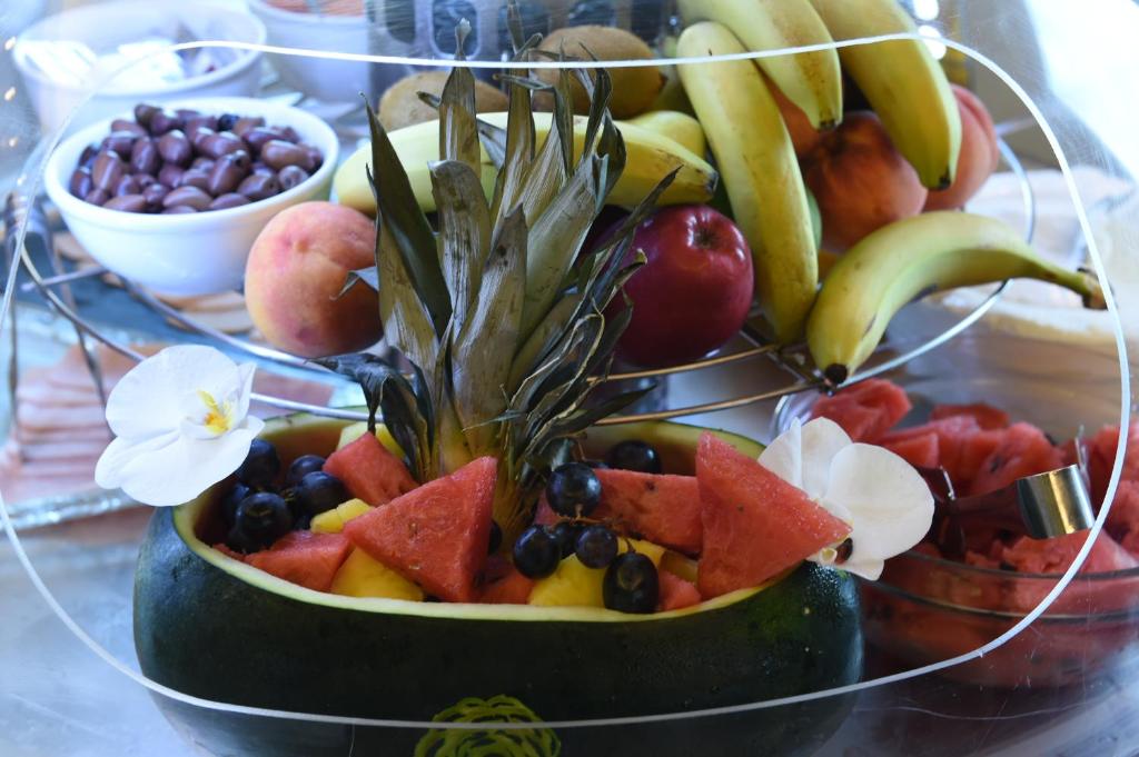 อาหารและเครื่องดื่ม