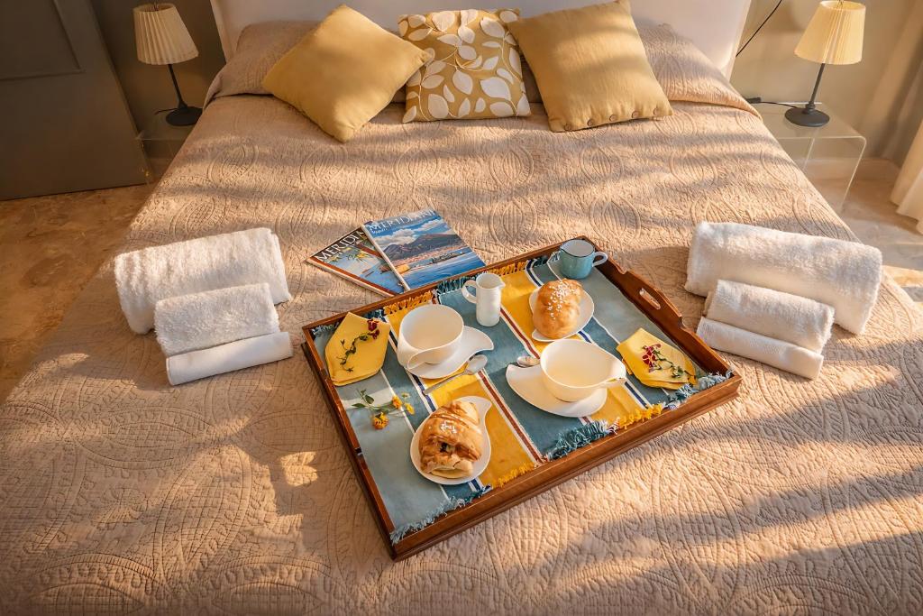 Molo Angioino Suites - 1