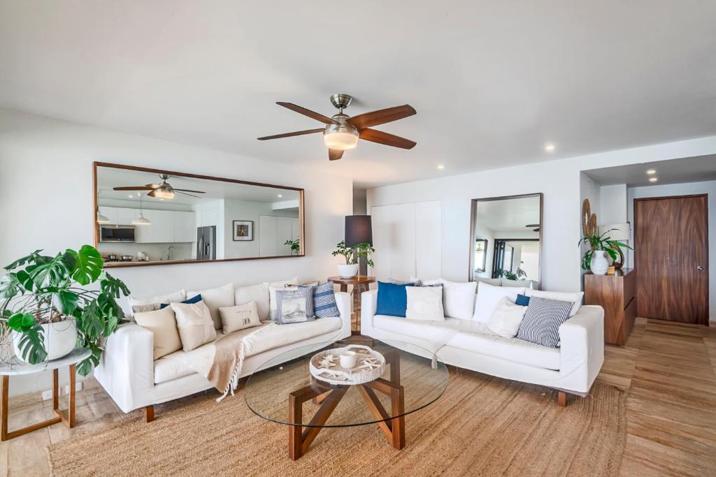 Lovely 3-bedroom beach front serviced apartment - 2