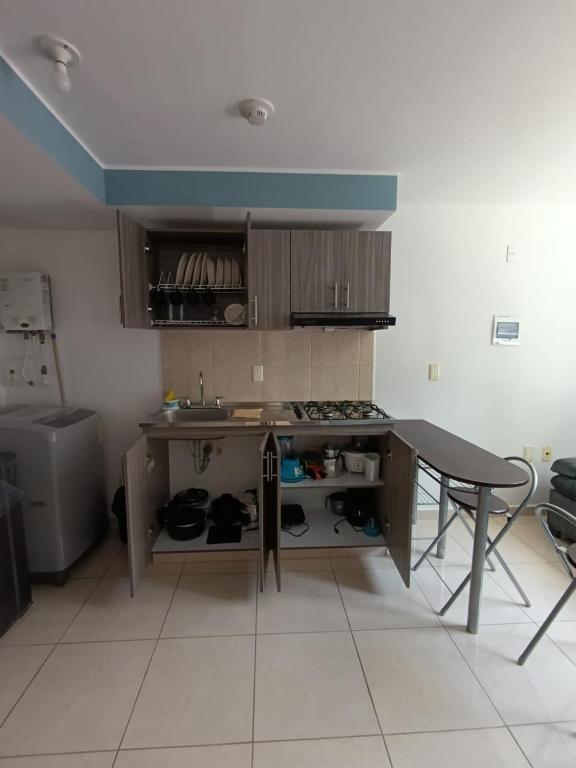 apta estudio al norte de armenia 204 - 2