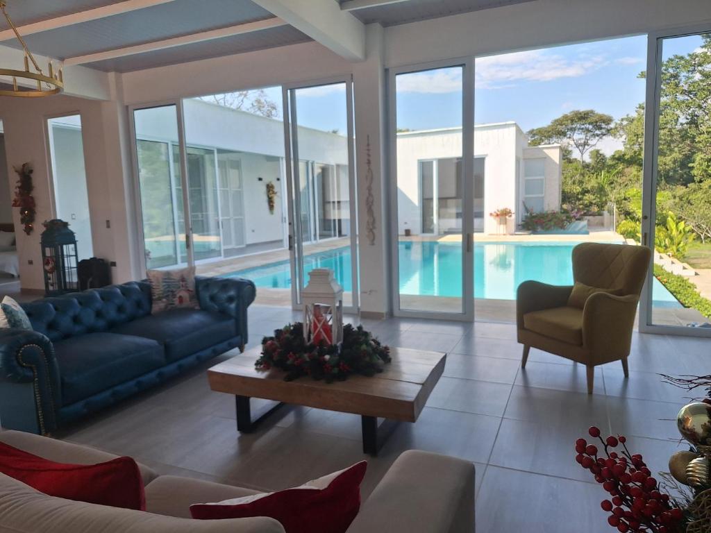 Villa Encanto - 1