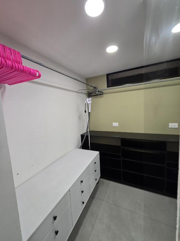 Modern Apt in Poblado with Private Terrace & Gym - 2