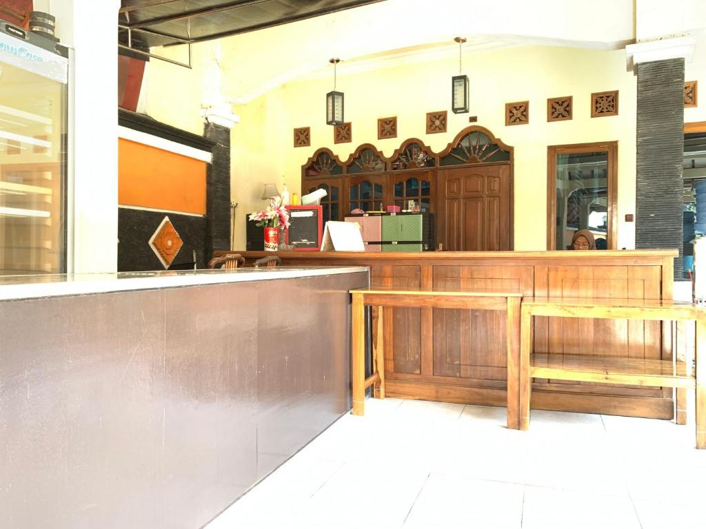 ミリク キタ マゲラン ホテル (Milik Kita Magelang Hotel) フロント・ロビー