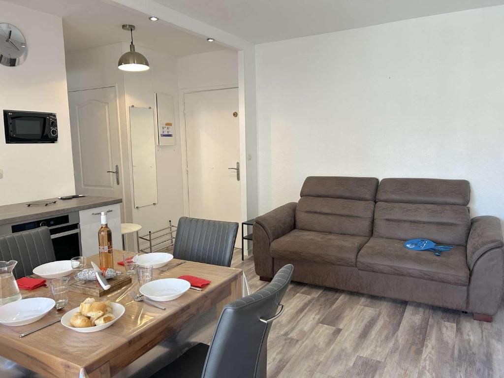 FS210-B21 Appt 2 pièces 4 personnes FREJUS - 3