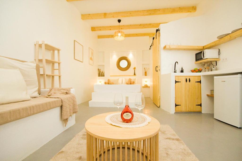 El Charco Lofts - By AZ Rentals - 1