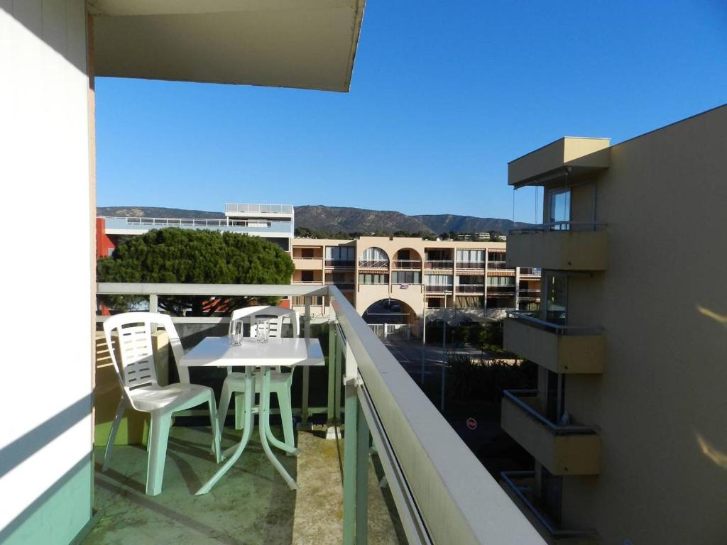 BO040-10116 Appartement 3 pièces 6 couchages BORMES LES MIMOSAS - 1