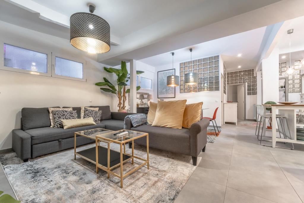 Modern and Stylish - 2BD 2BTH - La Latina - 2