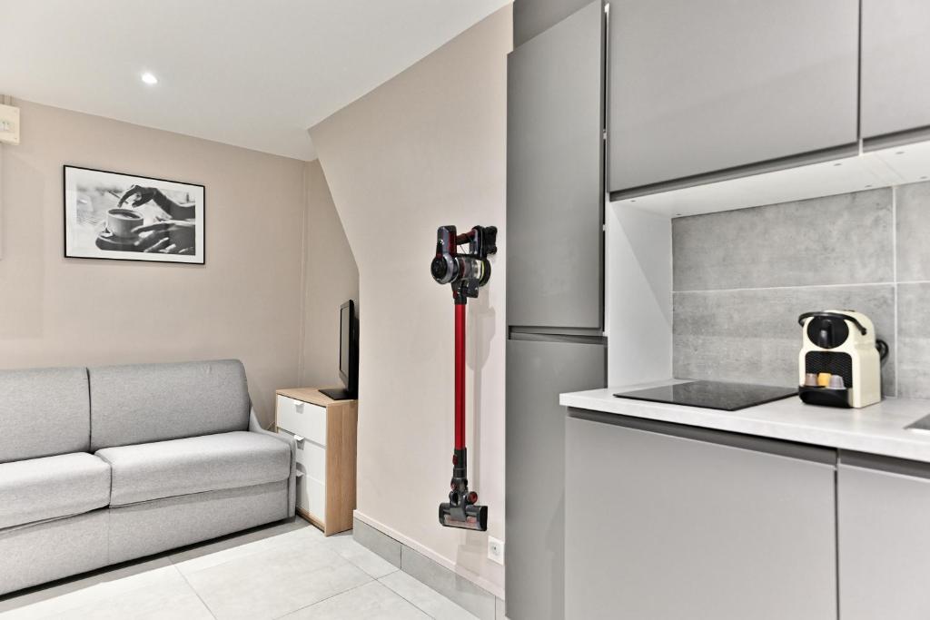 Compact Studio in Central Paris Practical & Convenient - 5