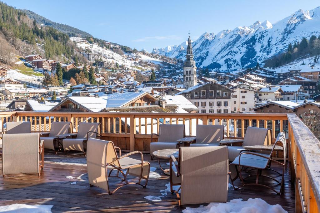 Chalet unique haut de gamme au centre de La Clusaz - 3