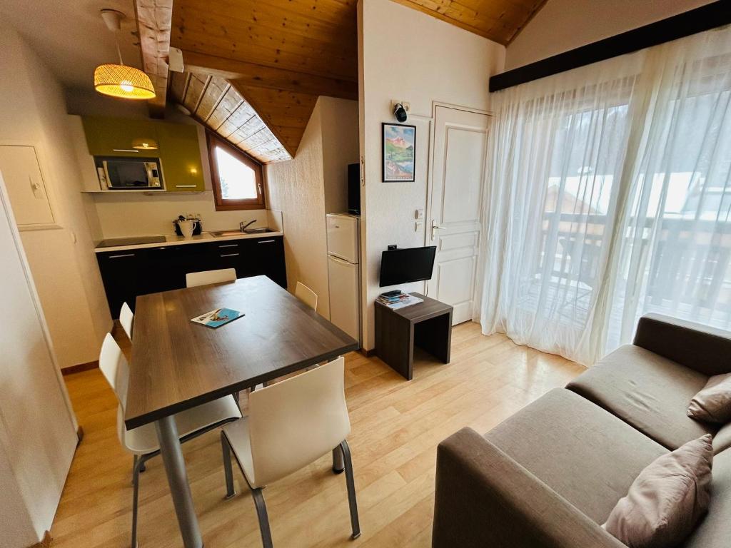 L'Eterlou by Mountain Collection Immobilier - 3