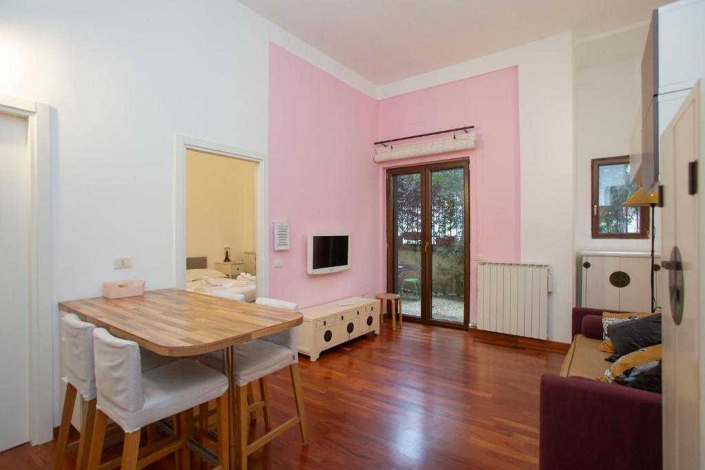 Garden Apt - Close to Lambrate MM and Railway by InnStay - 3