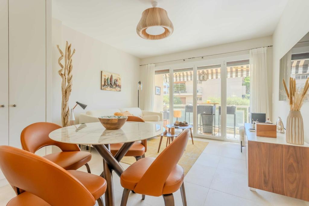 Bright A-C apartment with sea view - Antibes - 1