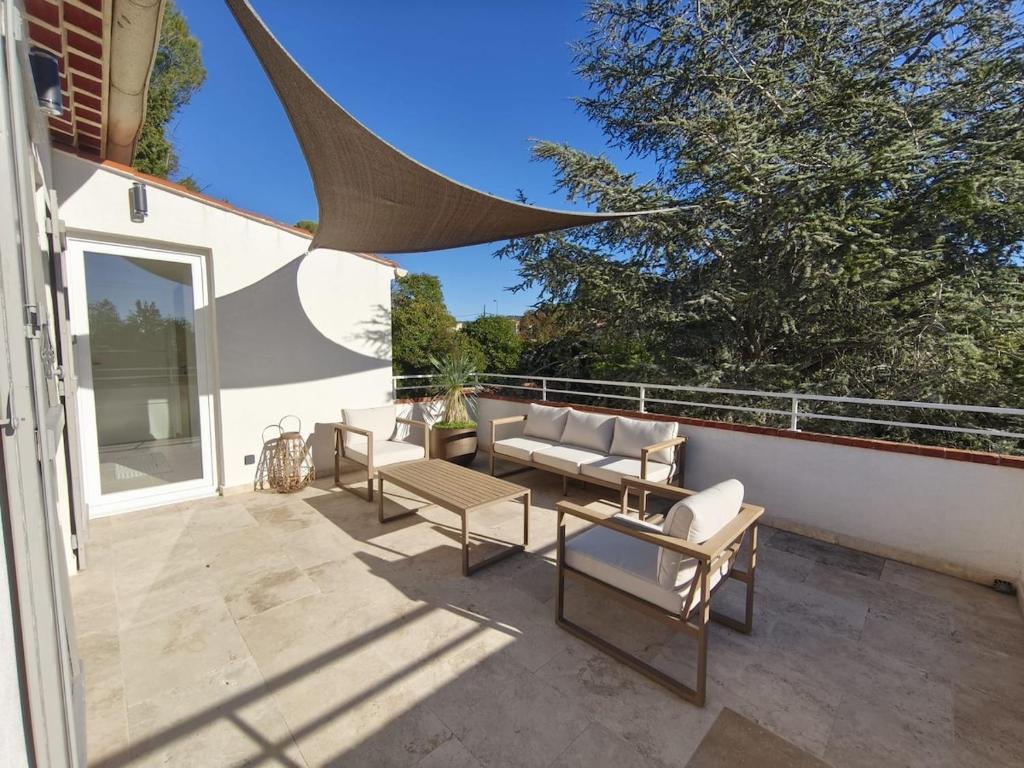 Cosy Riviera Apartment with Terrace near the beach - 1