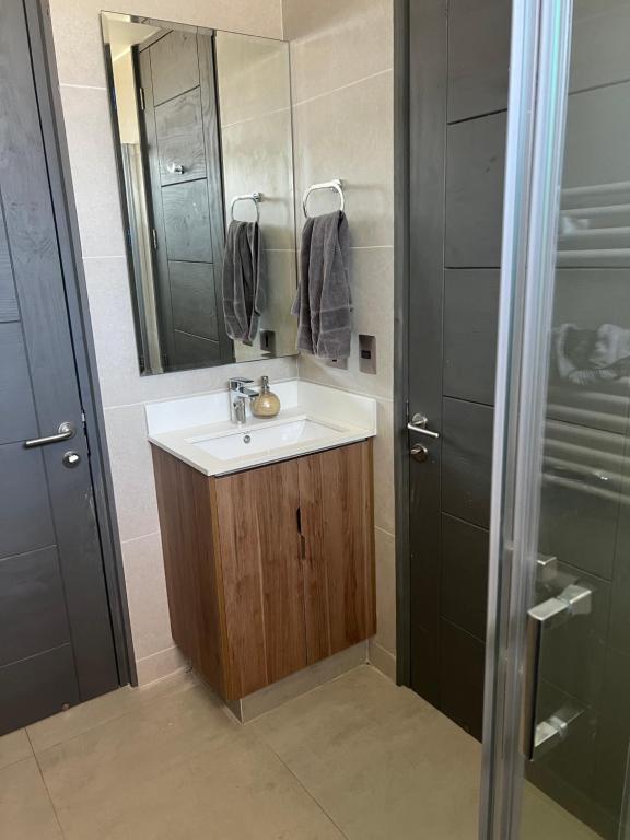 Arriendo Casa unifamiliar Pichilemu Primera línea - 4