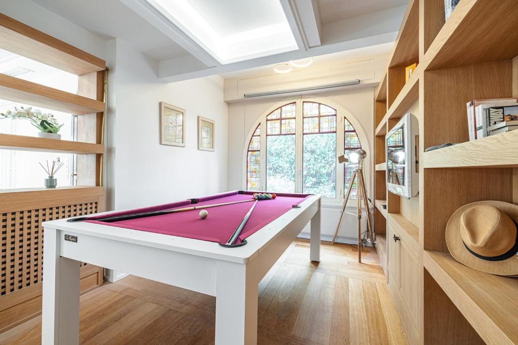 Stunning Juan Les Pins 5 bed Villa with Pool - 4