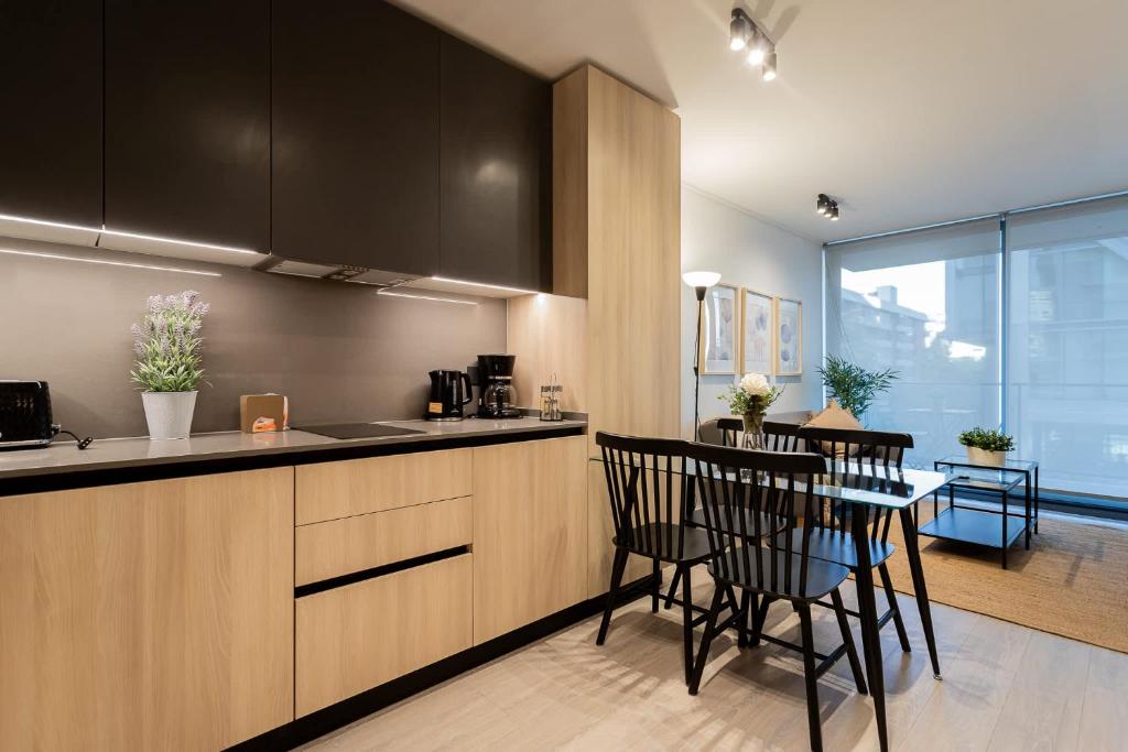 Exclusive Experience 1BR in Las Condes 3 Sleep - 4