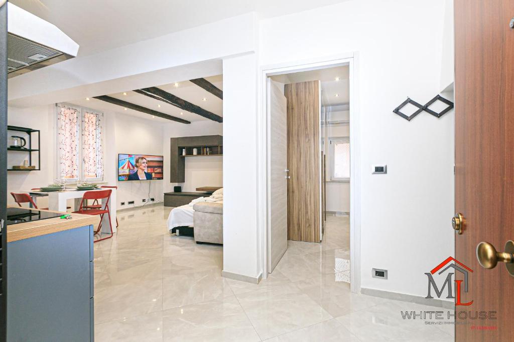 Ibisco house by ML WHITE HOUSE - 1