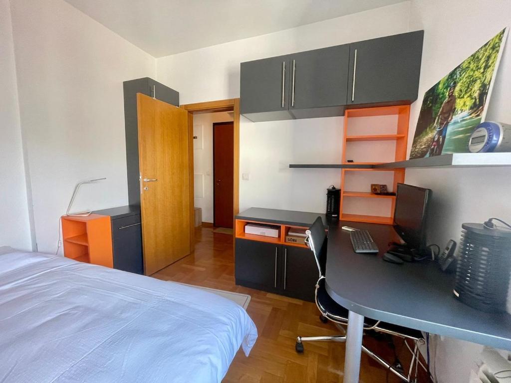 2 BR WorkNest at Dorcol - 4