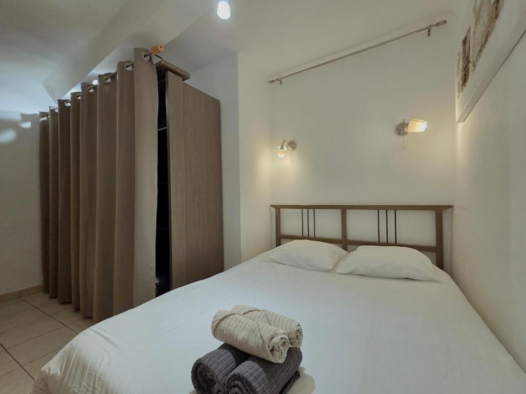 Charmant appartement avec clim - centre historique - 3