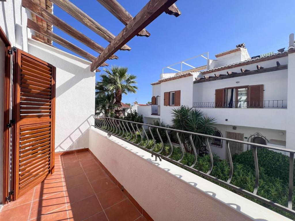 La casita de Toni en las Rotas Denia con piscina y jardín privado - 4