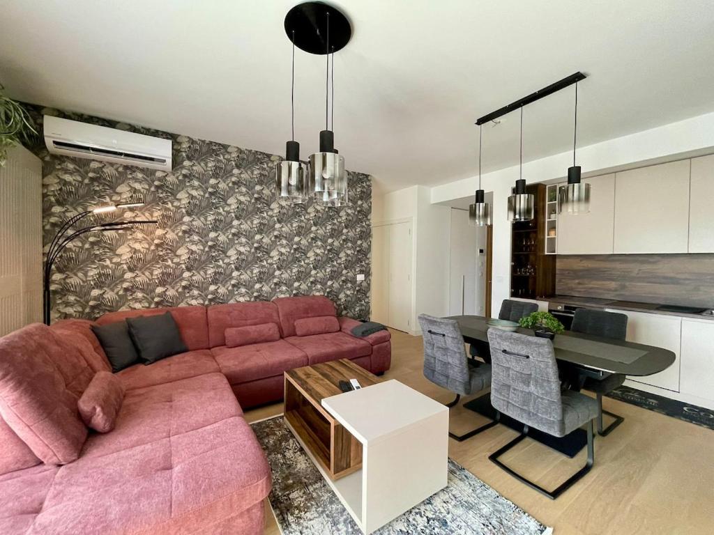 Prestige Park View 3BR at BW - 1