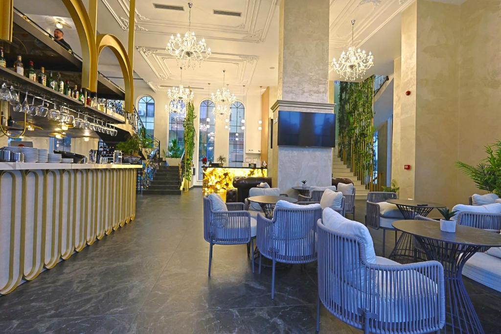 Martiness Hotel Durres — Restaurant & bars in Durres, Durres