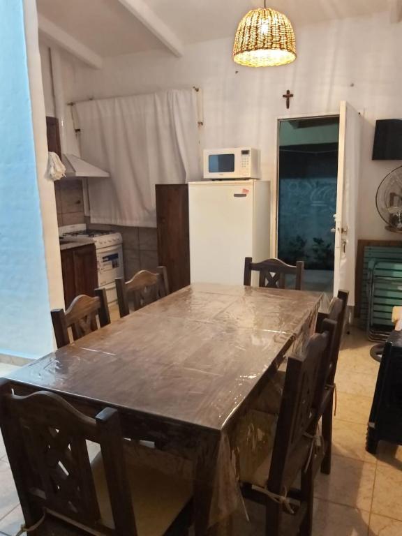 Cabaña - casa - chalet con pileta a minutos de Villa Carlos Paz para 8 personas - 2
