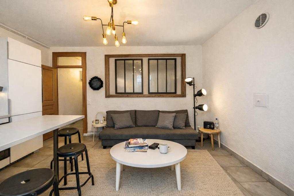 2-bedroom apartment Jean Jaurès area Gerland - 1