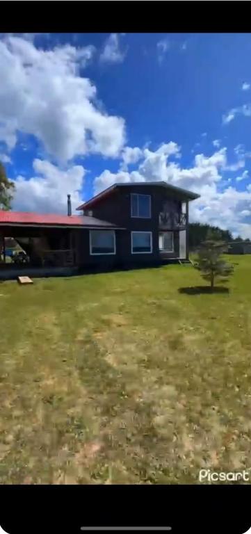 Casa Maitén con vista al volcán - 2