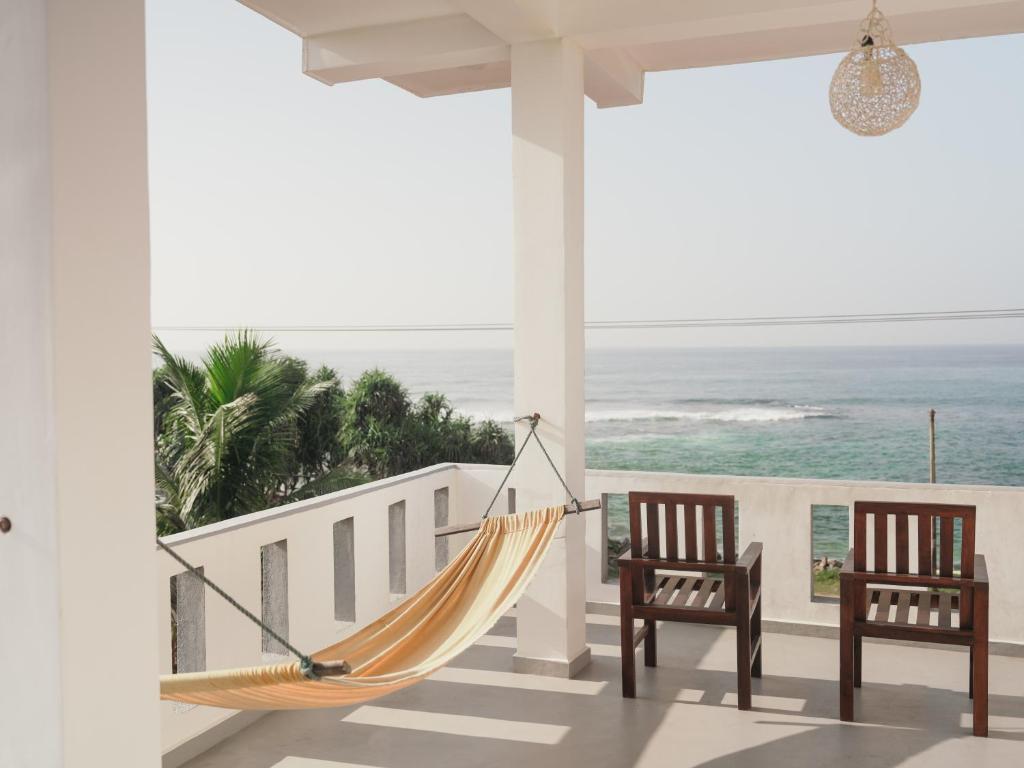 Shehara Sun Surf Lodge