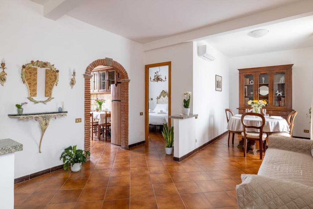 Delightful attic with terrace-Caffarella - 2