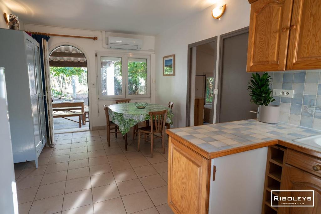 Riboleys - Maison à 150m de la plage - 2
