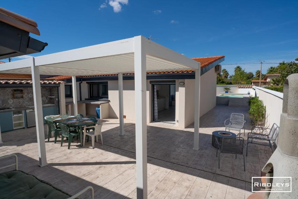 Riboleys - Villa 10 personnes avec piscine privée à 200m de la mer - 4