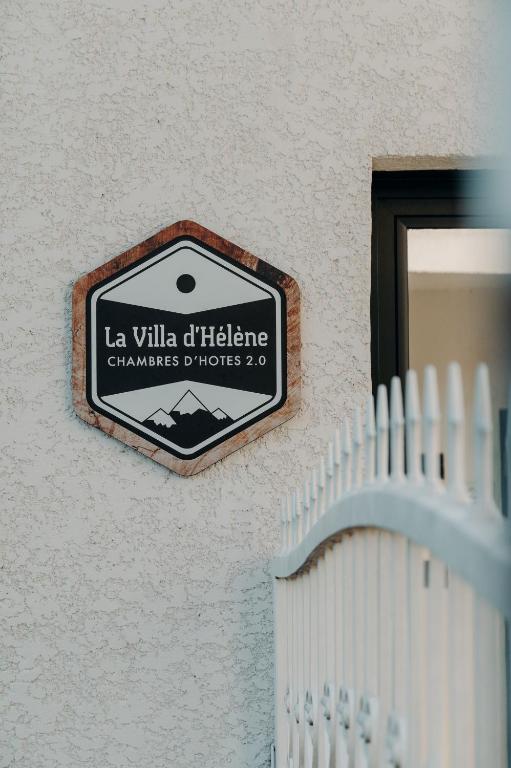 Le Gîte D'Hélène Cluses - Meublé de tourisme 4 étoiles - 12 personnes - 4 chambres - 3
