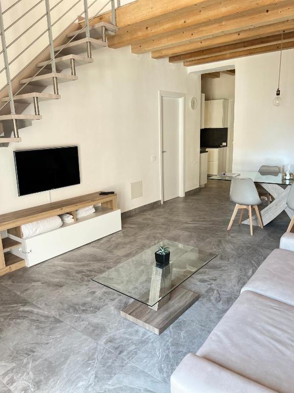 R&V Apartments - Nel cuore di La Spezia - 5
