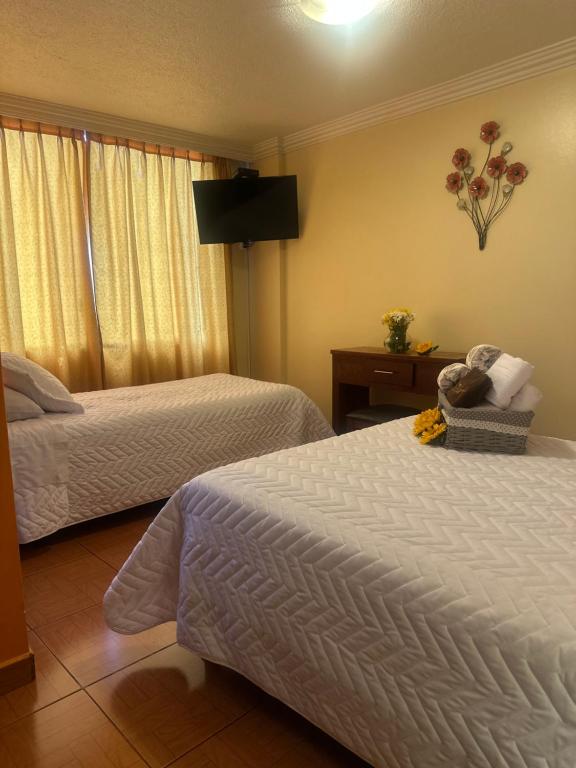 Hotel Margarita 2 - 3