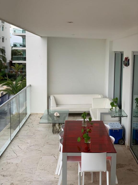 Apto con piscina y playa privada en Morros - La Boquilla - 3