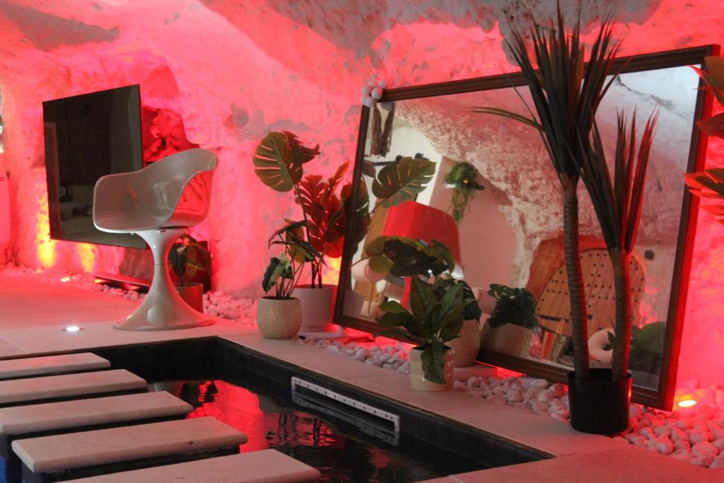 L alcove des Sens Love Room Jacuzzi sauna - 4