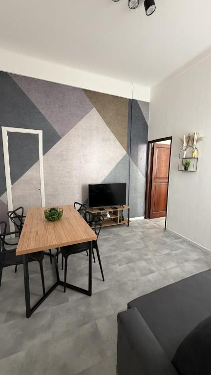 Goyena Factory Apartment - 1
