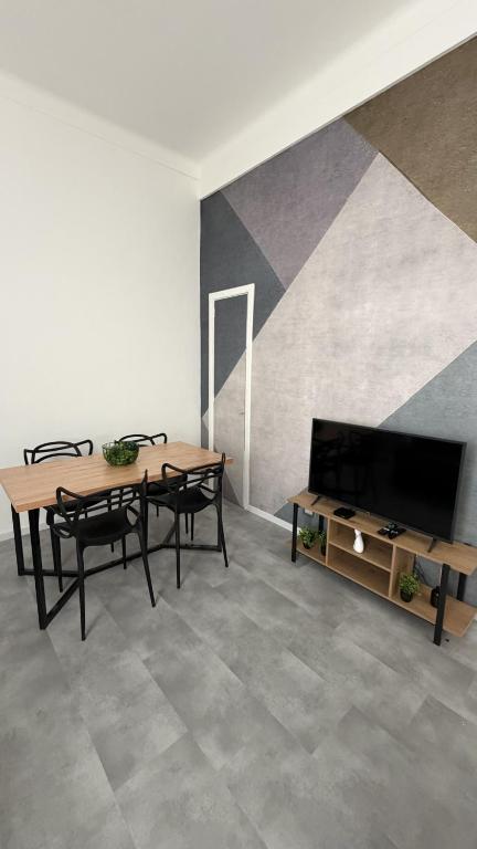 Goyena Factory Apartment - 4