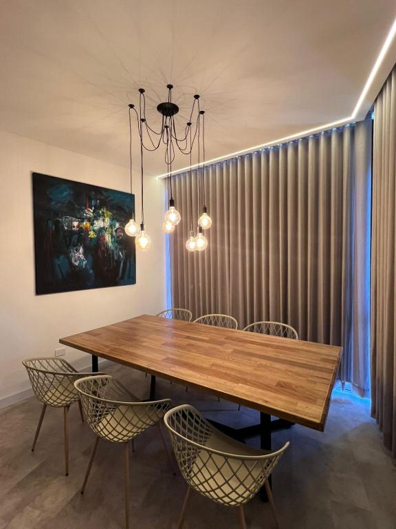 Suite Premium Piso 6 - Vista Panorámica al Rio - Boulevard del Rio - 4