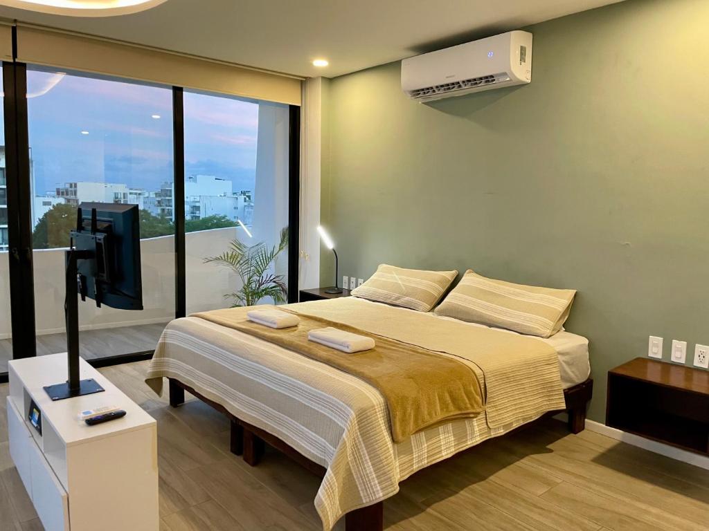 Penthouse cerca de la playa y 5ta Av - 4
