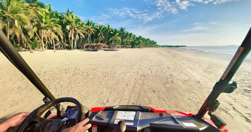 EL Rancho Beach Hotel