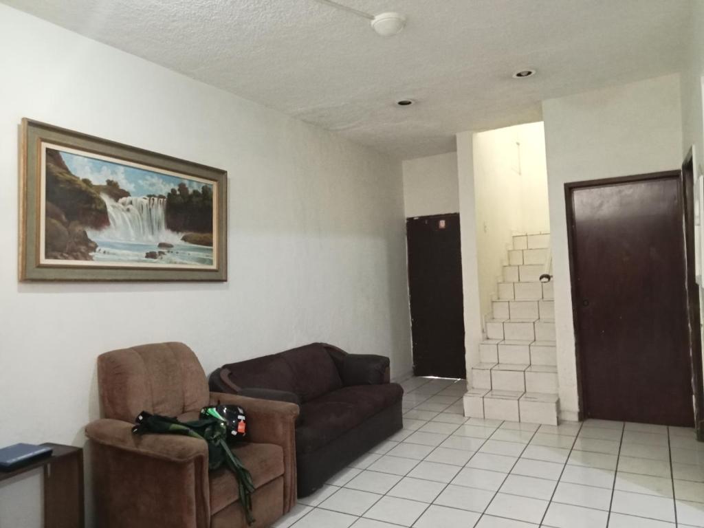 Habitación amueblada con todo - 3