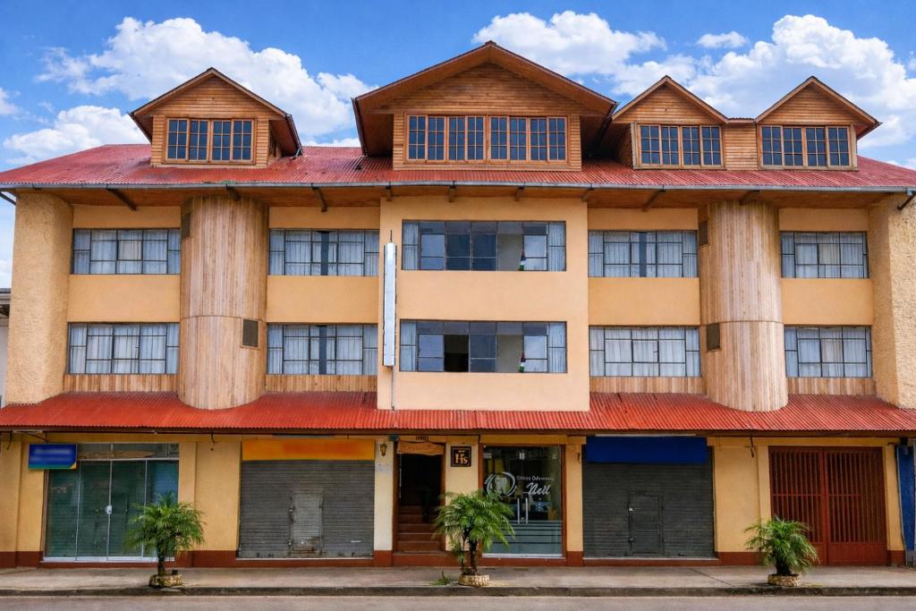 Hostal Arias - 1