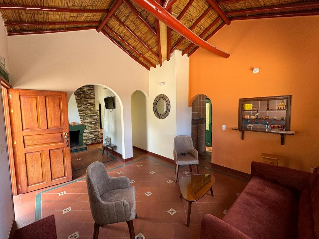 Casa Mostaza Pueblito Boyacense - 1